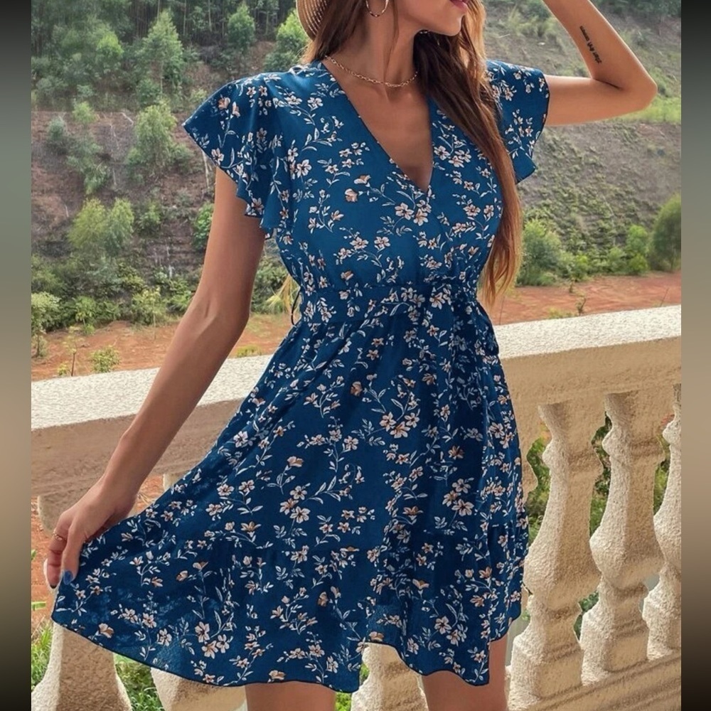 NWT Allover Flounce Wavy Wrap Blue Warp Dress, Small, Belted, Floral Printed